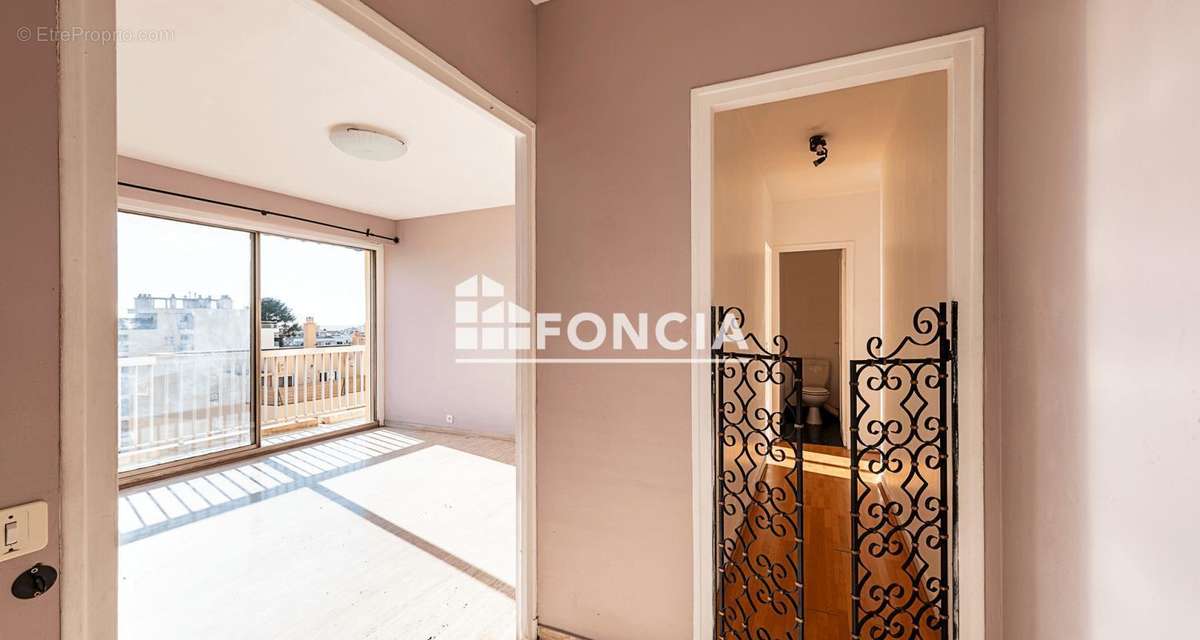 Appartement à MENTON