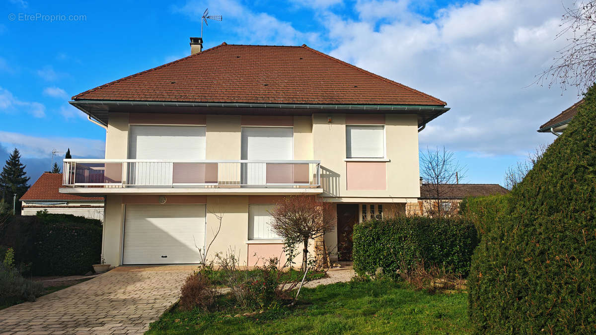 Maison à BELLERIVE-SUR-ALLIER