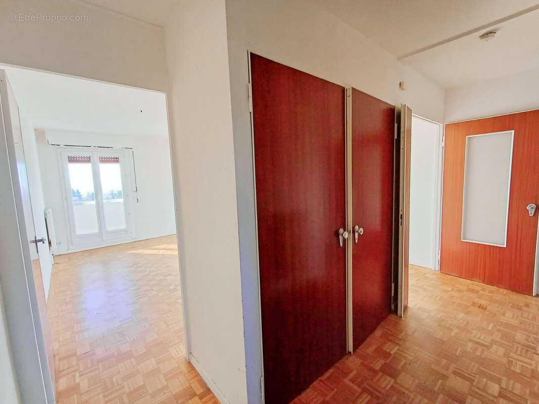 Appartement à AUBENAS