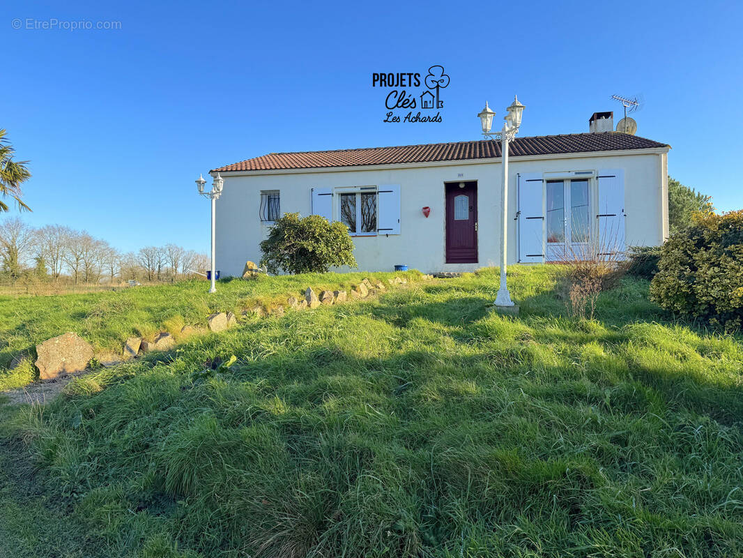 Maison à LANDERONDE