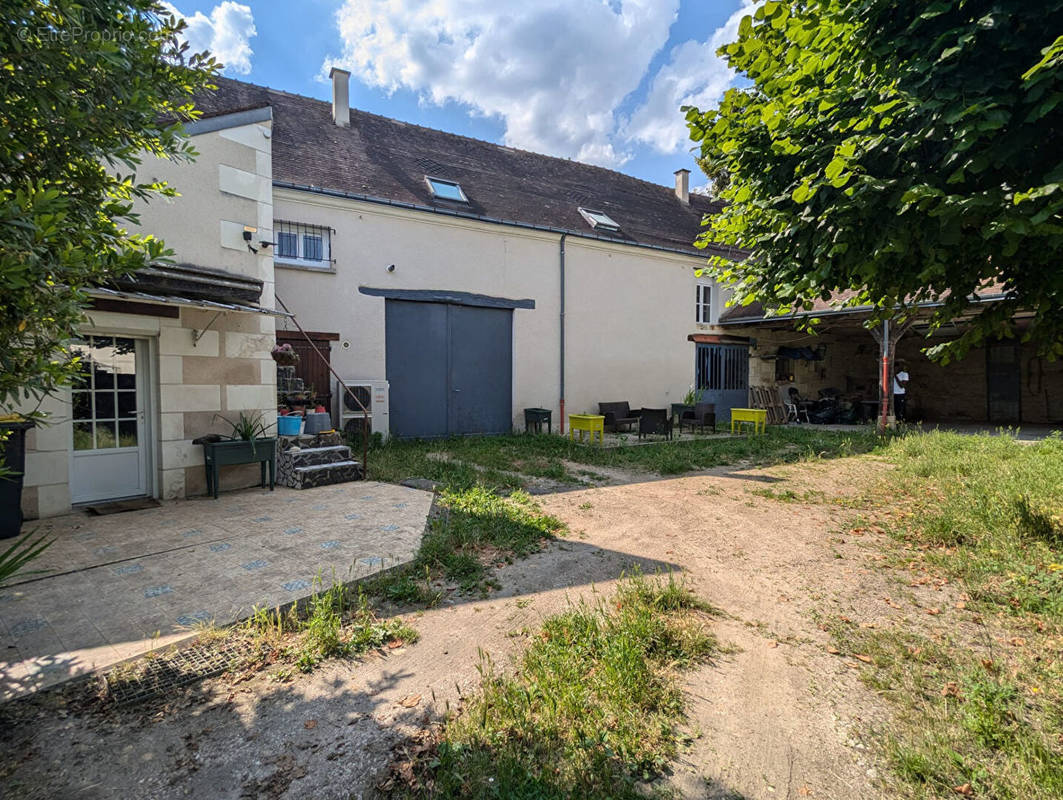 Maison à CHISSEAUX