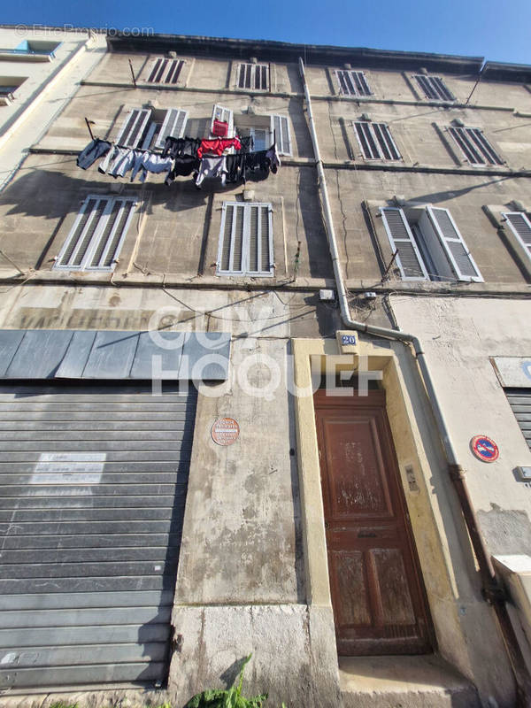 Appartement à MARSEILLE-3E