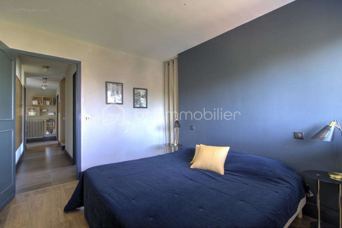 Appartement à VENCE