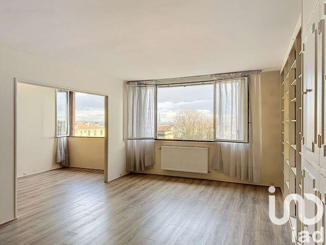 Photo 2 - Appartement à SURESNES