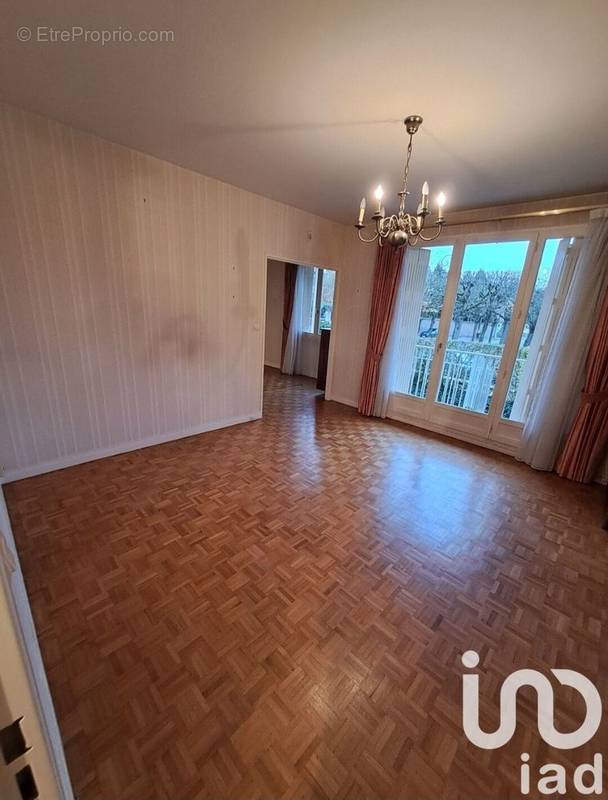 Photo 1 - Appartement à COMPIEGNE