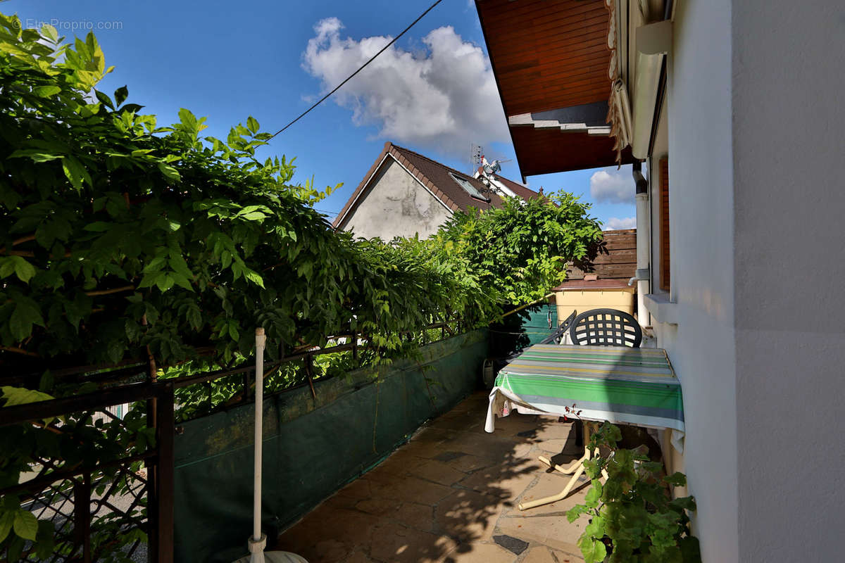 Maison à ARANDON