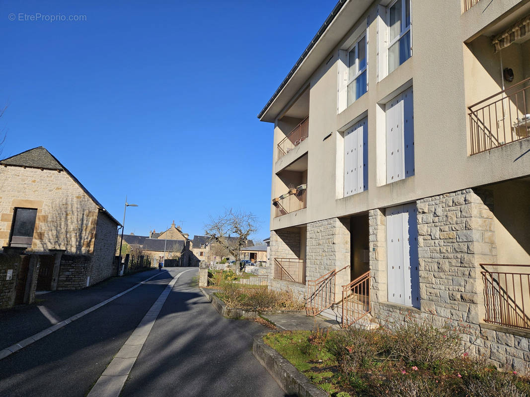 Appartement à BOZOULS