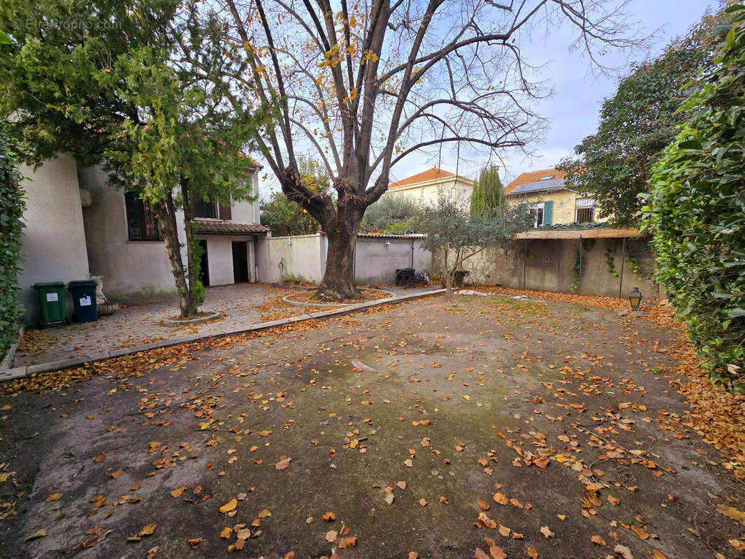 Maison à NIMES