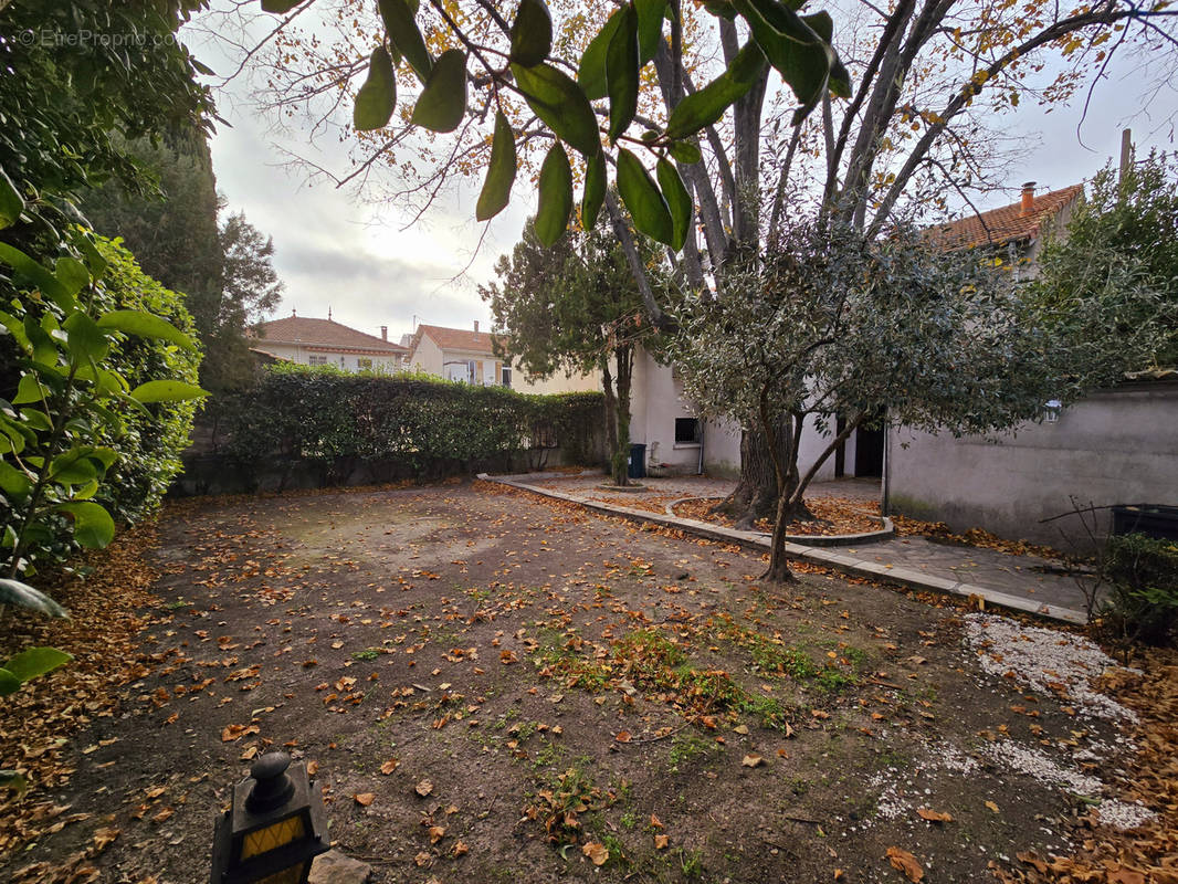 Maison à NIMES