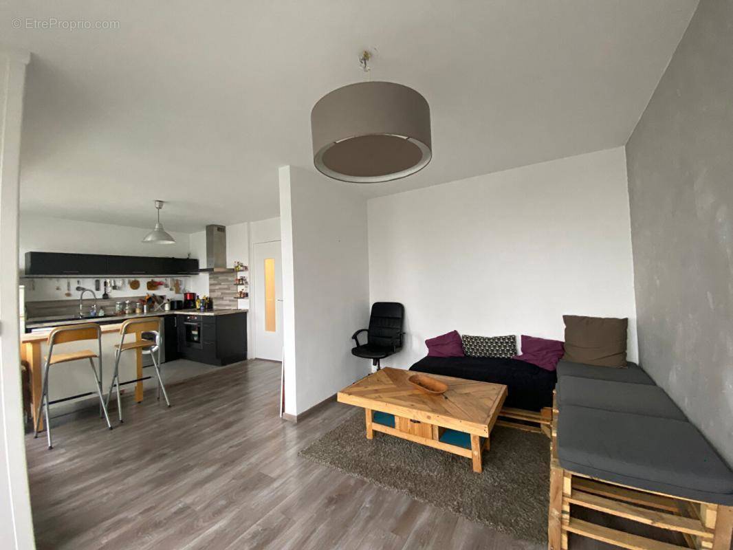 Appartement à LYON-5E