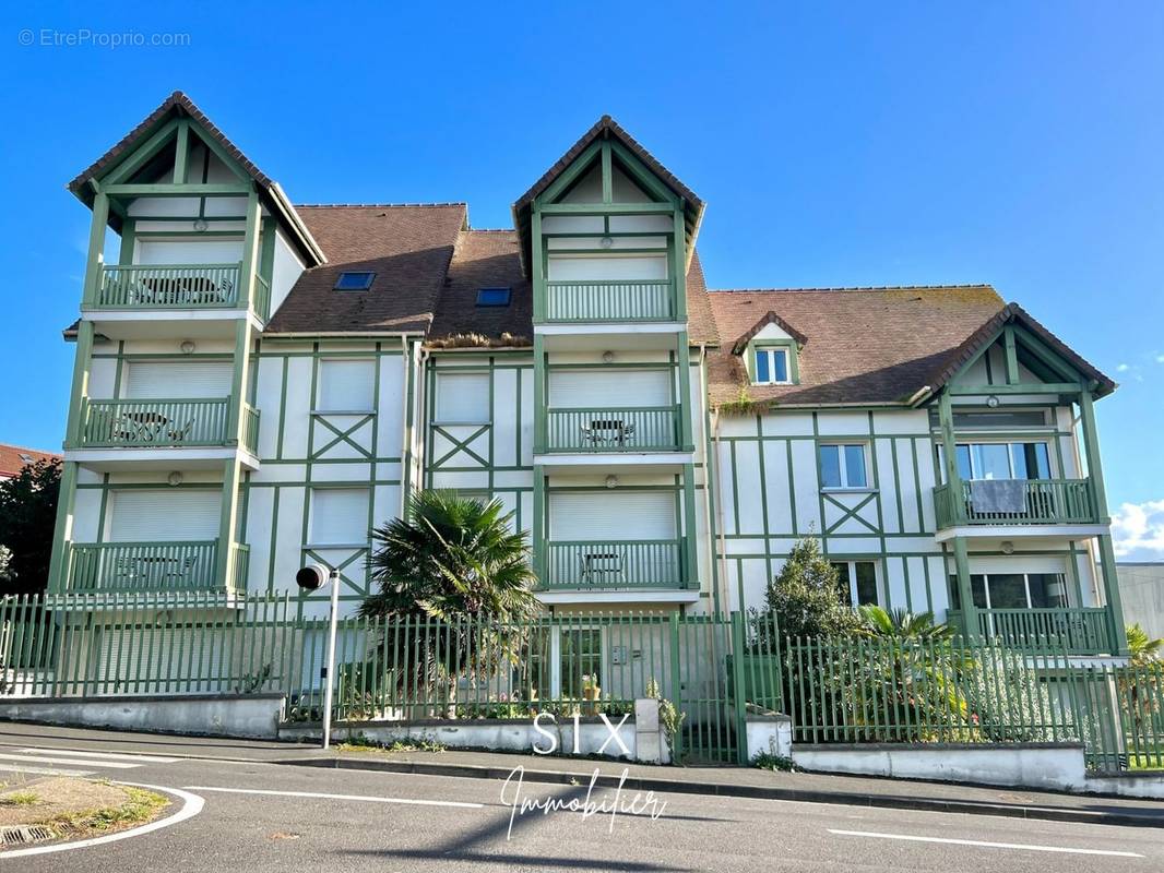 Appartement à TROUVILLE-SUR-MER