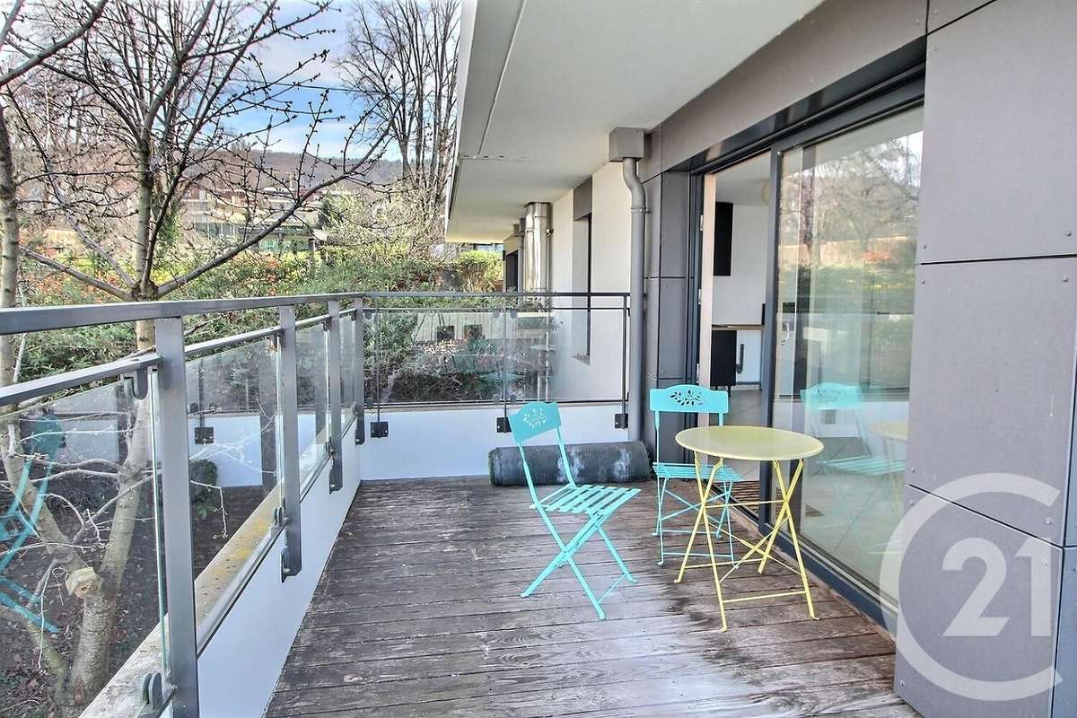 Appartement à EVIAN-LES-BAINS