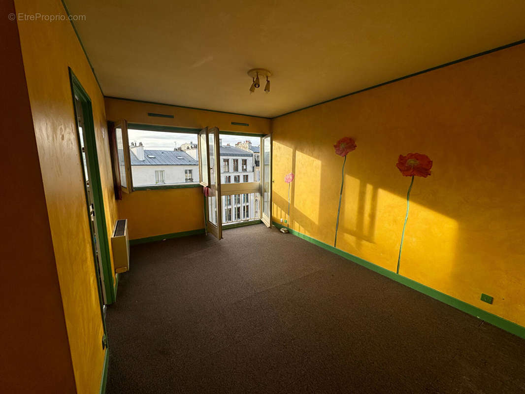 Appartement à PARIS-19E