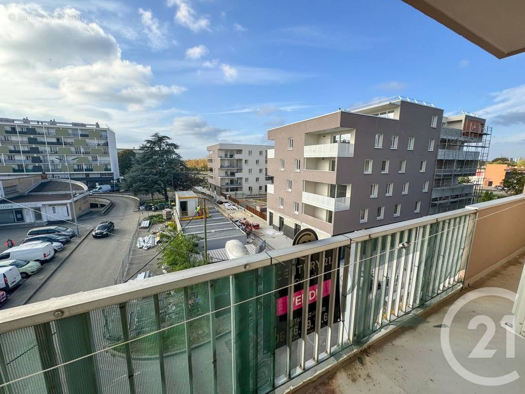 Appartement à COLOMIERS