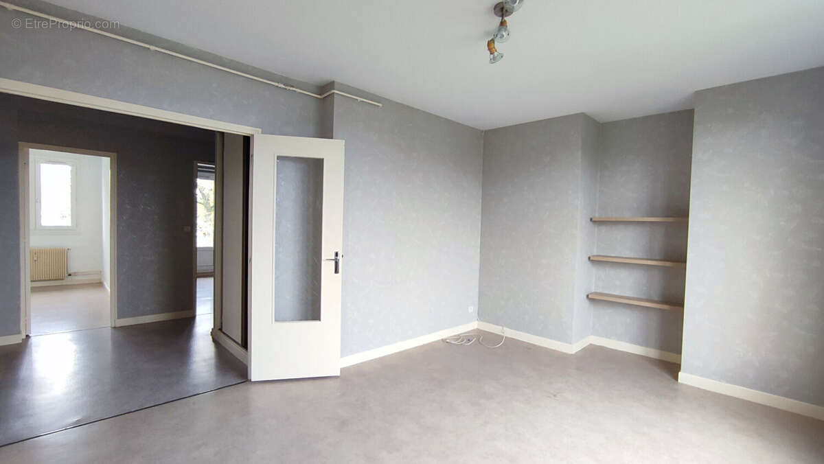 Appartement à LUXEUIL-LES-BAINS