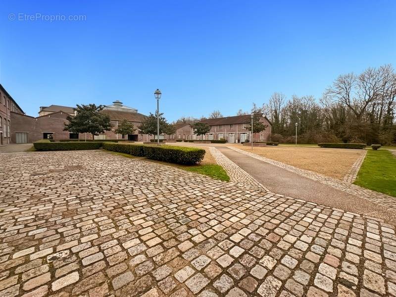 Appartement à GOUVIEUX