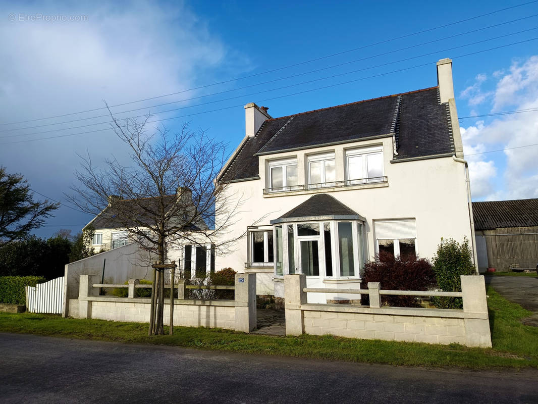 Maison à LANHOUARNEAU