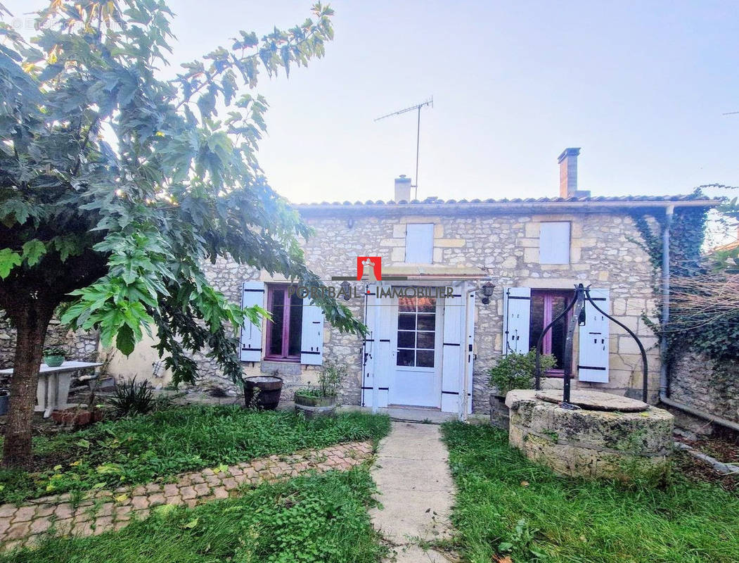 Maison à BLAYE