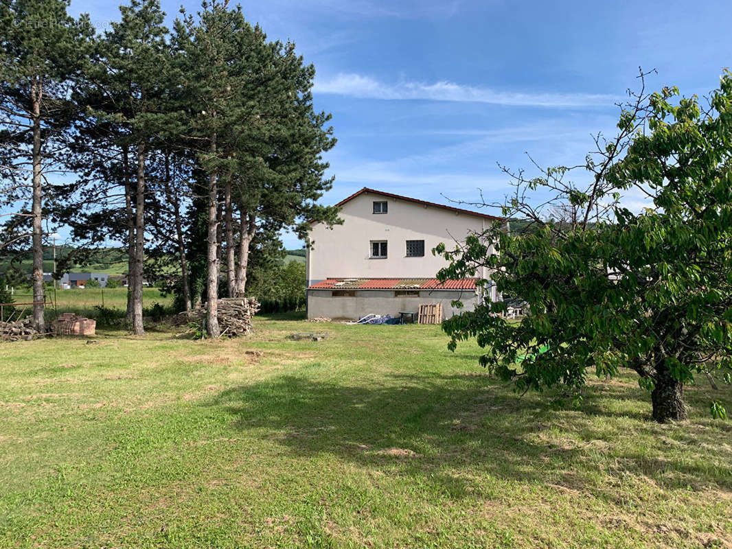 Maison à PONT-DU-CHATEAU