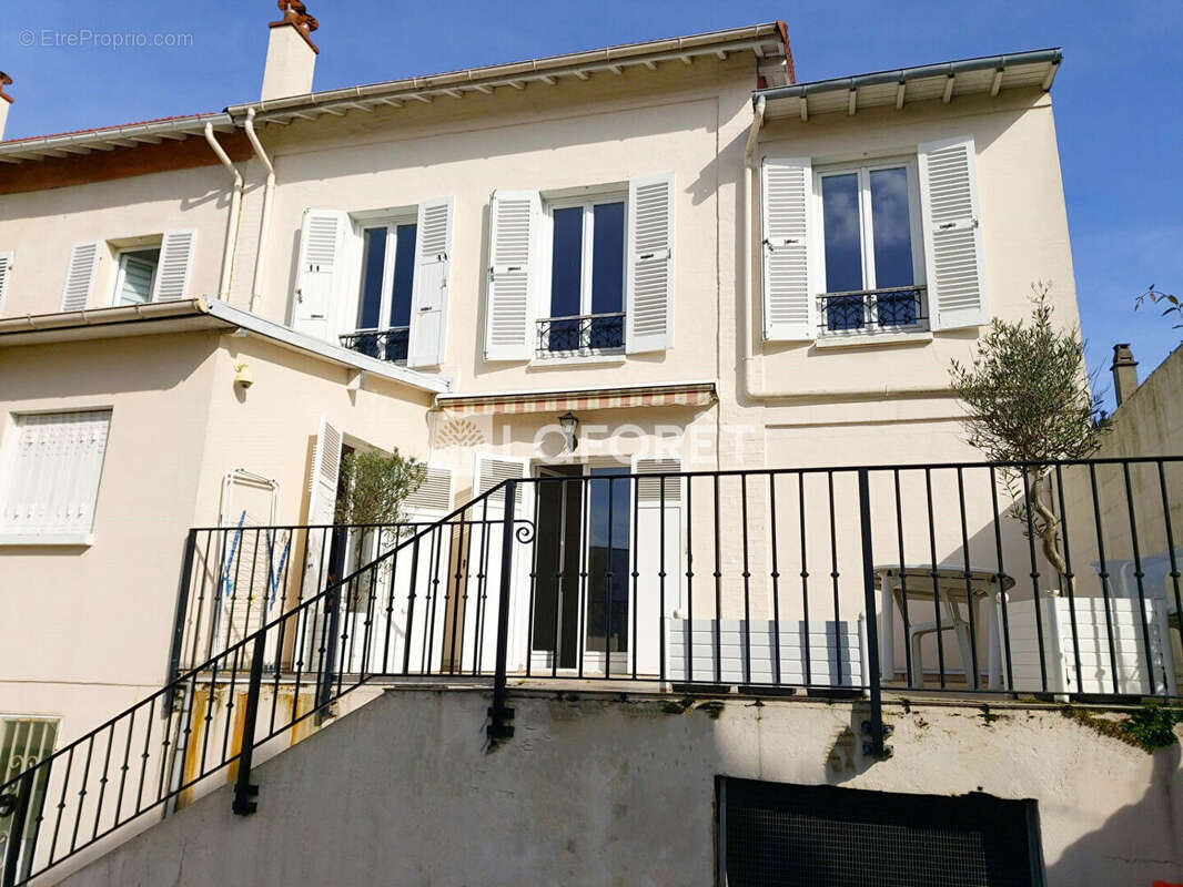 Maison à VILLEMOMBLE