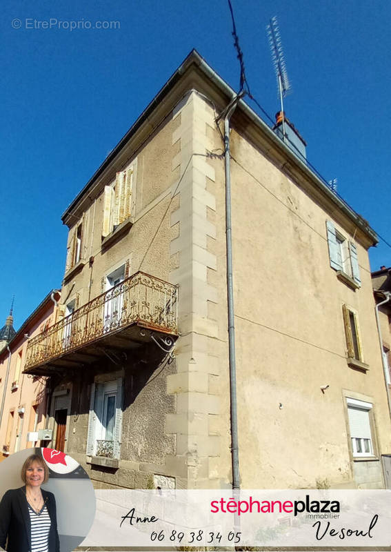 Maison à SAINT-LOUP-SUR-SEMOUSE