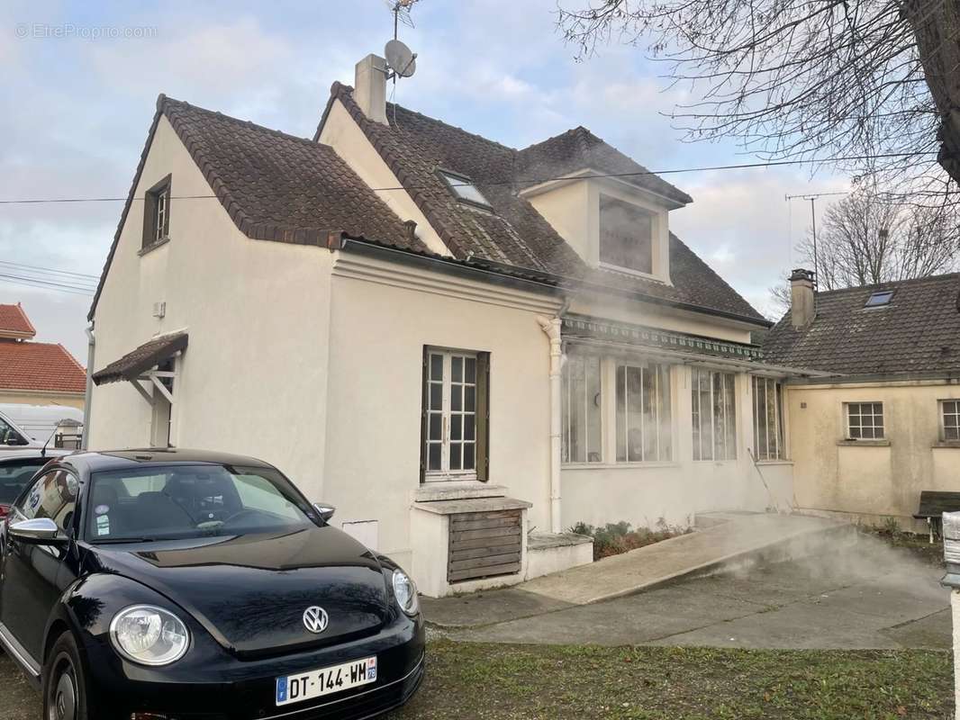 Maison à CONFLANS-SAINTE-HONORINE