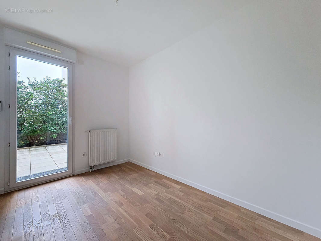 Appartement à BOURG-LA-REINE