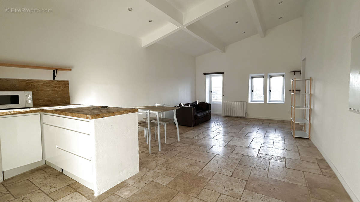 Appartement à SOMMIERES