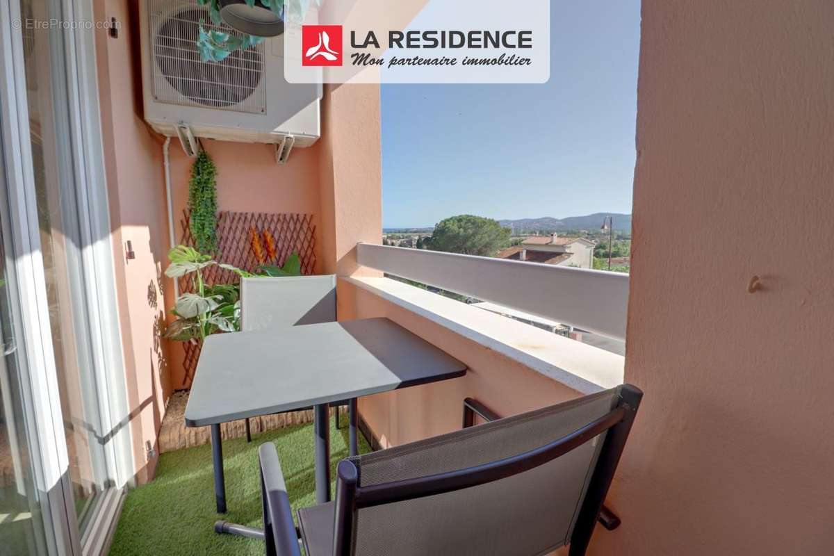 Appartement à FREJUS