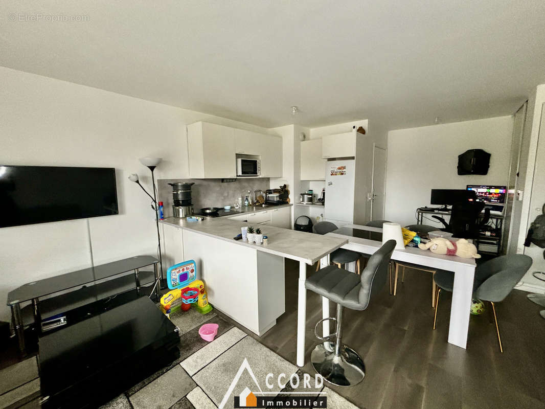 Appartement à SARTROUVILLE