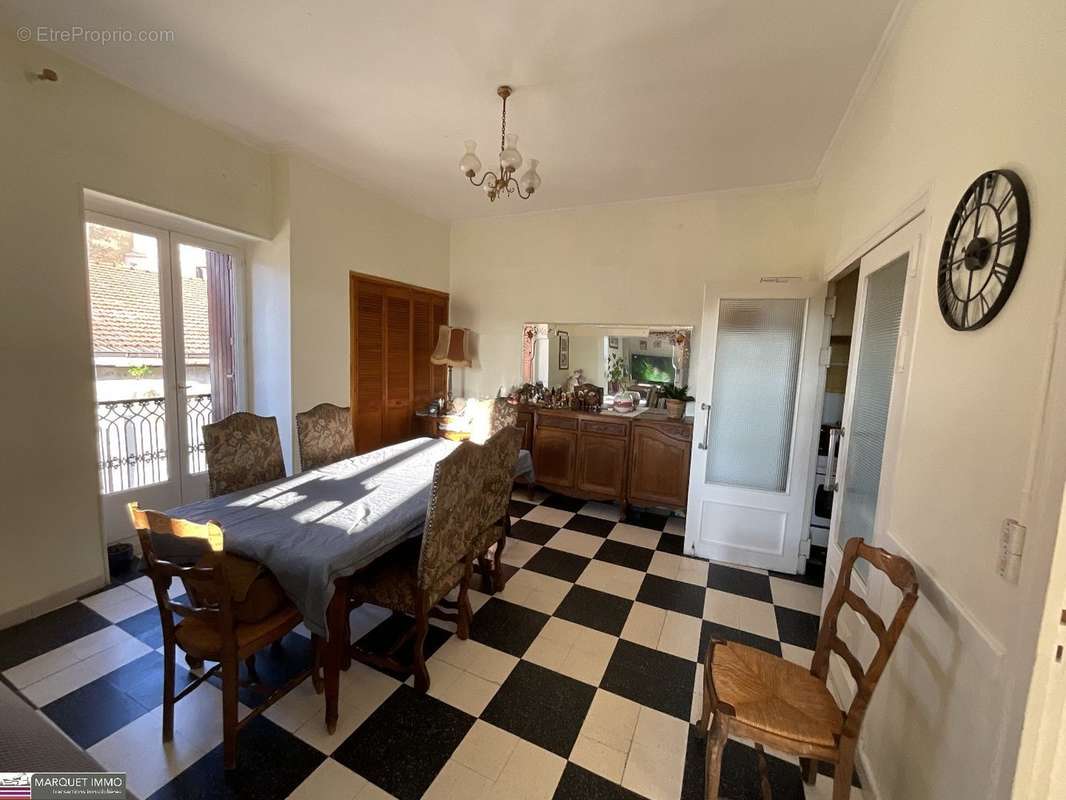 Appartement à BEZIERS