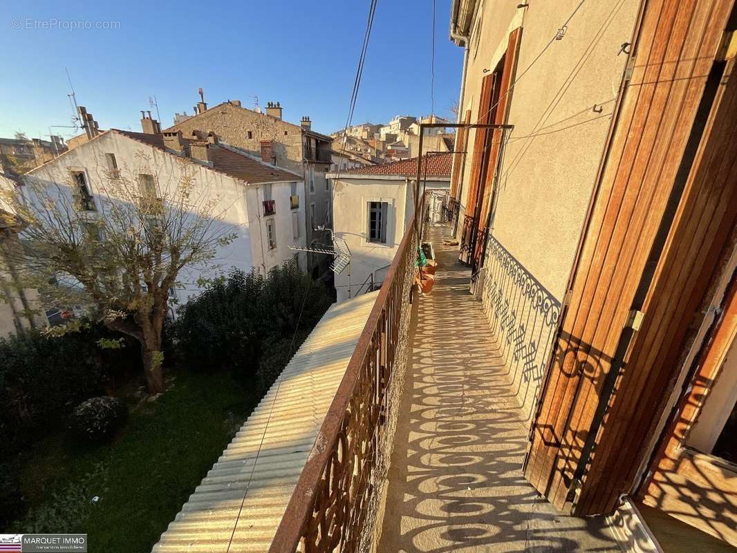 Appartement à BEZIERS