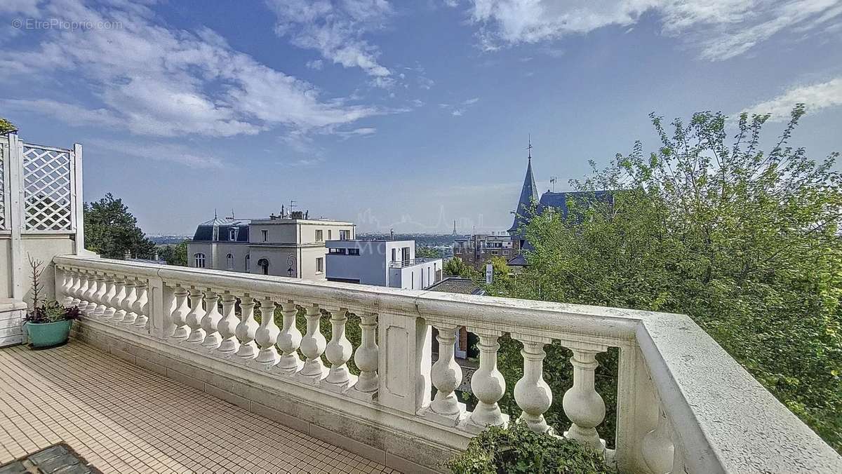 Maison à SAINT-CLOUD