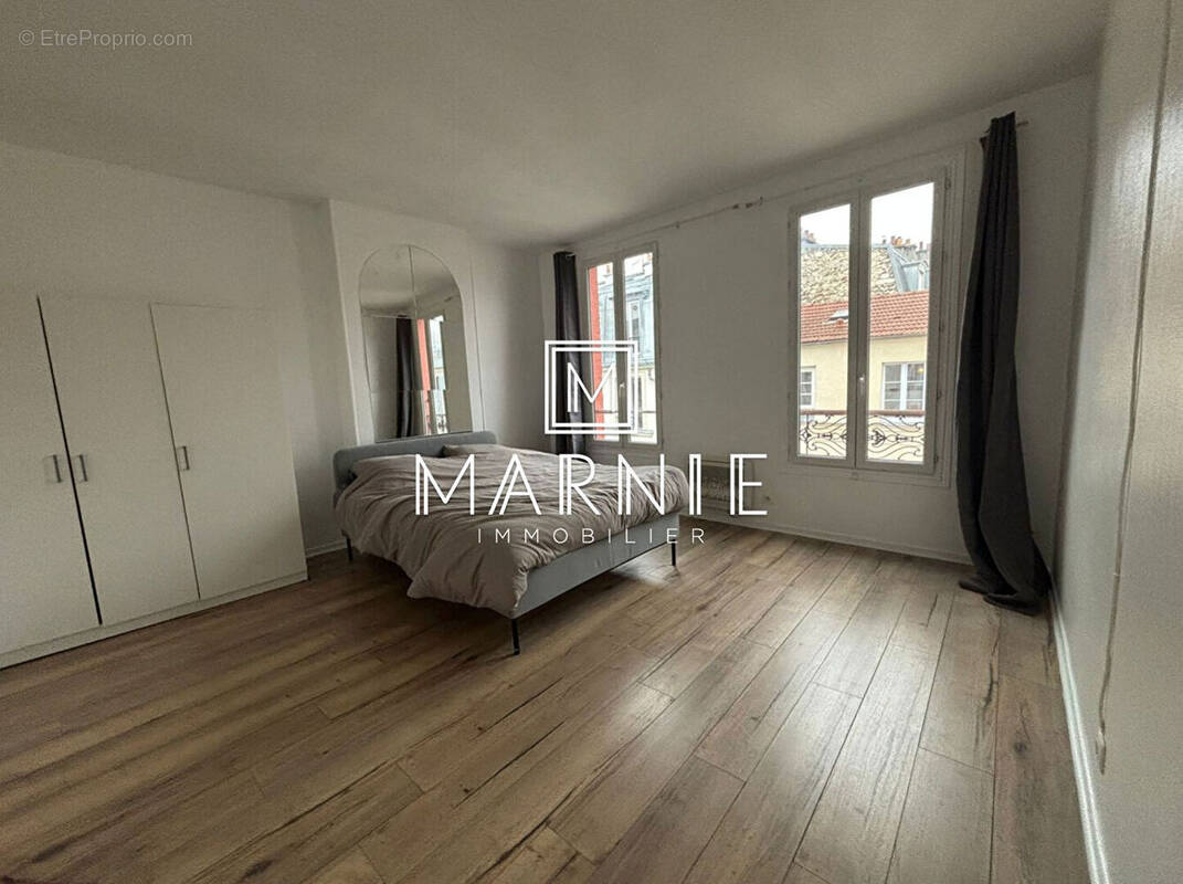 Appartement à PARIS-14E