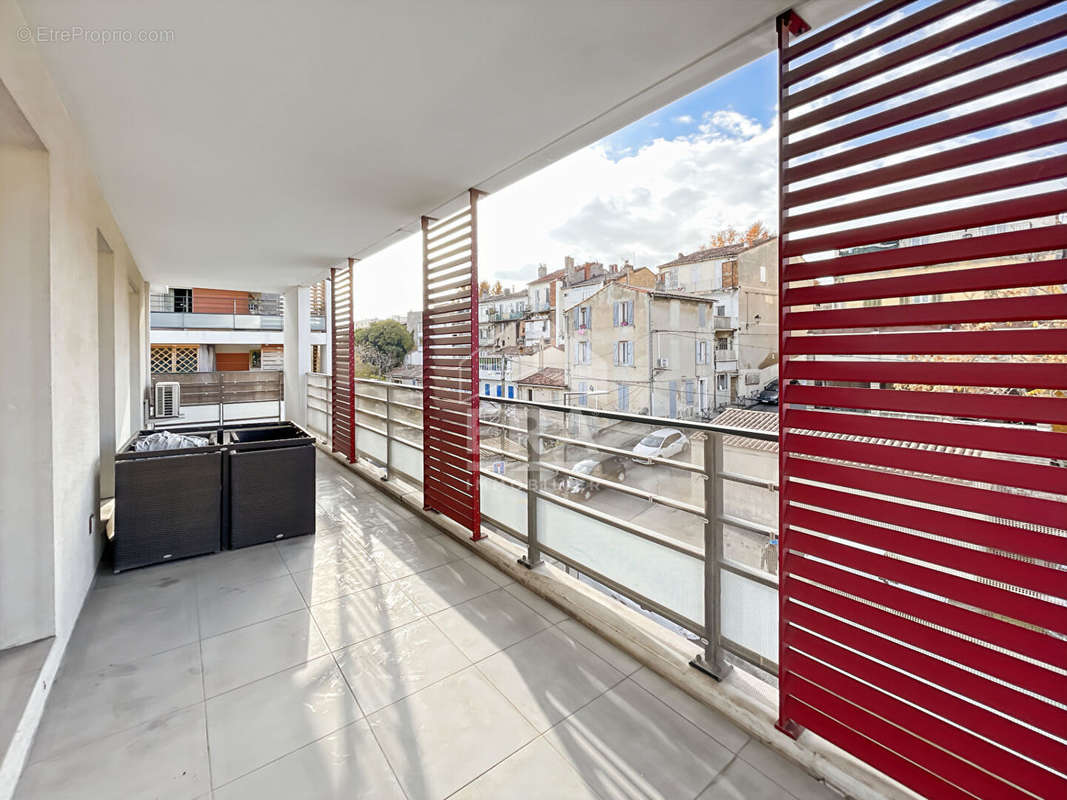 Appartement à MARSEILLE-15E