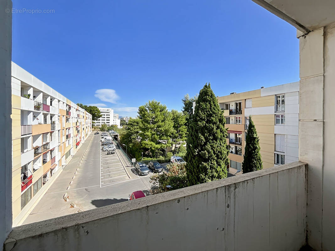 Appartement à MARSEILLE-11E