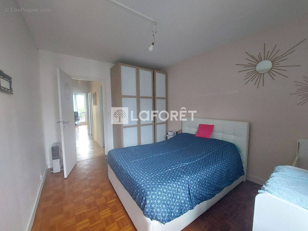 Appartement à NEUILLY-PLAISANCE