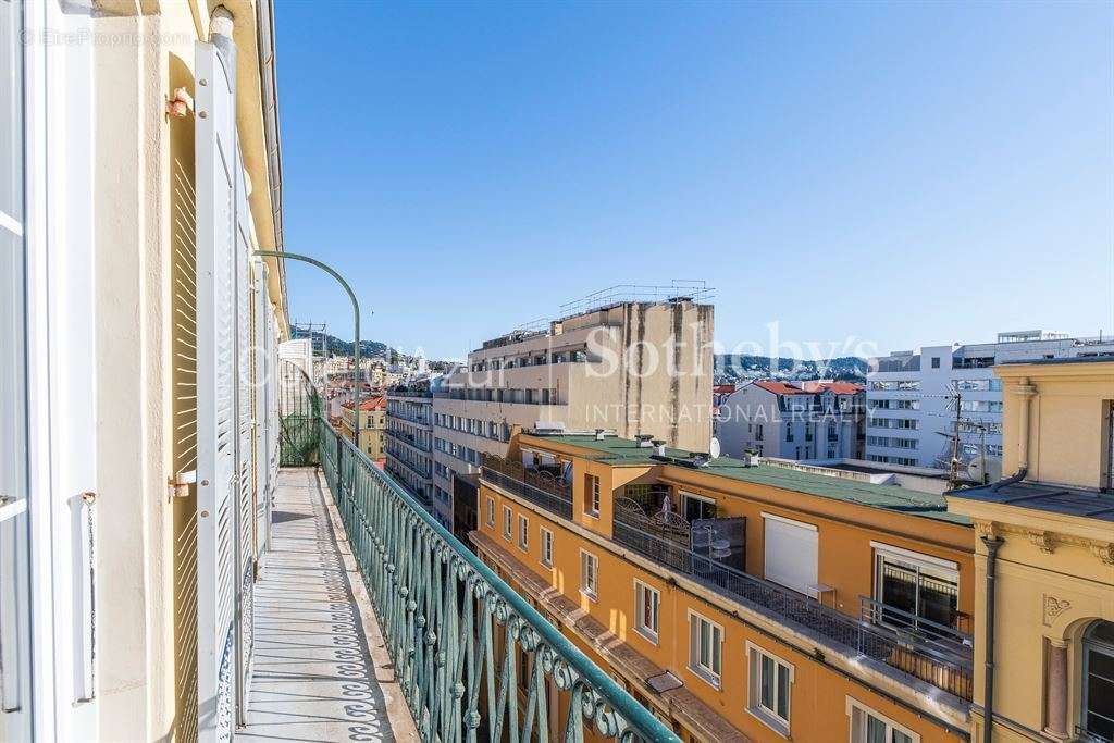 Appartement à NICE