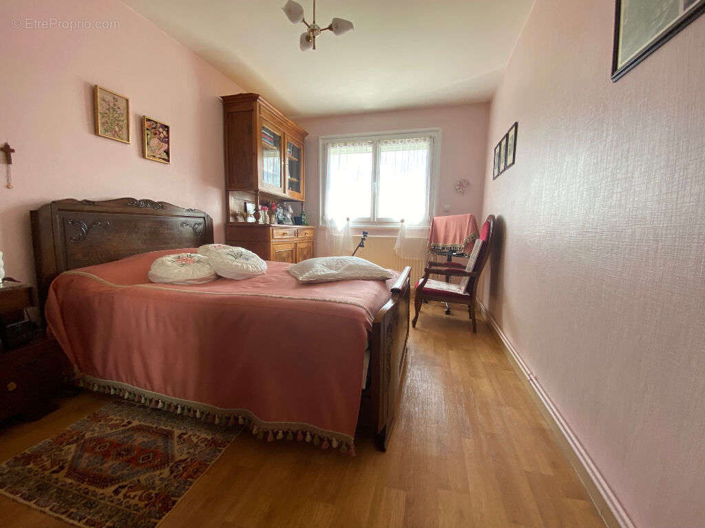 Appartement à SAINT-SEBASTIEN-SUR-LOIRE