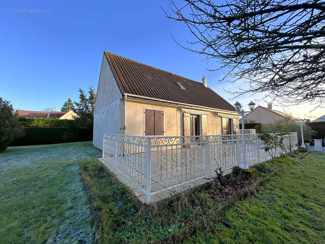 Maison à MAINTENON