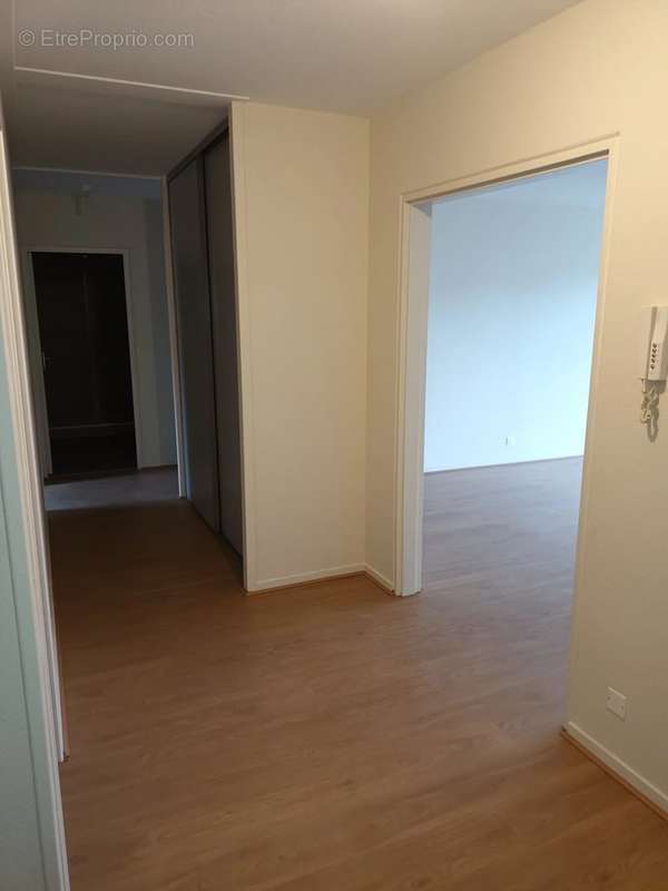 Appartement à MONTCEAU-LES-MINES