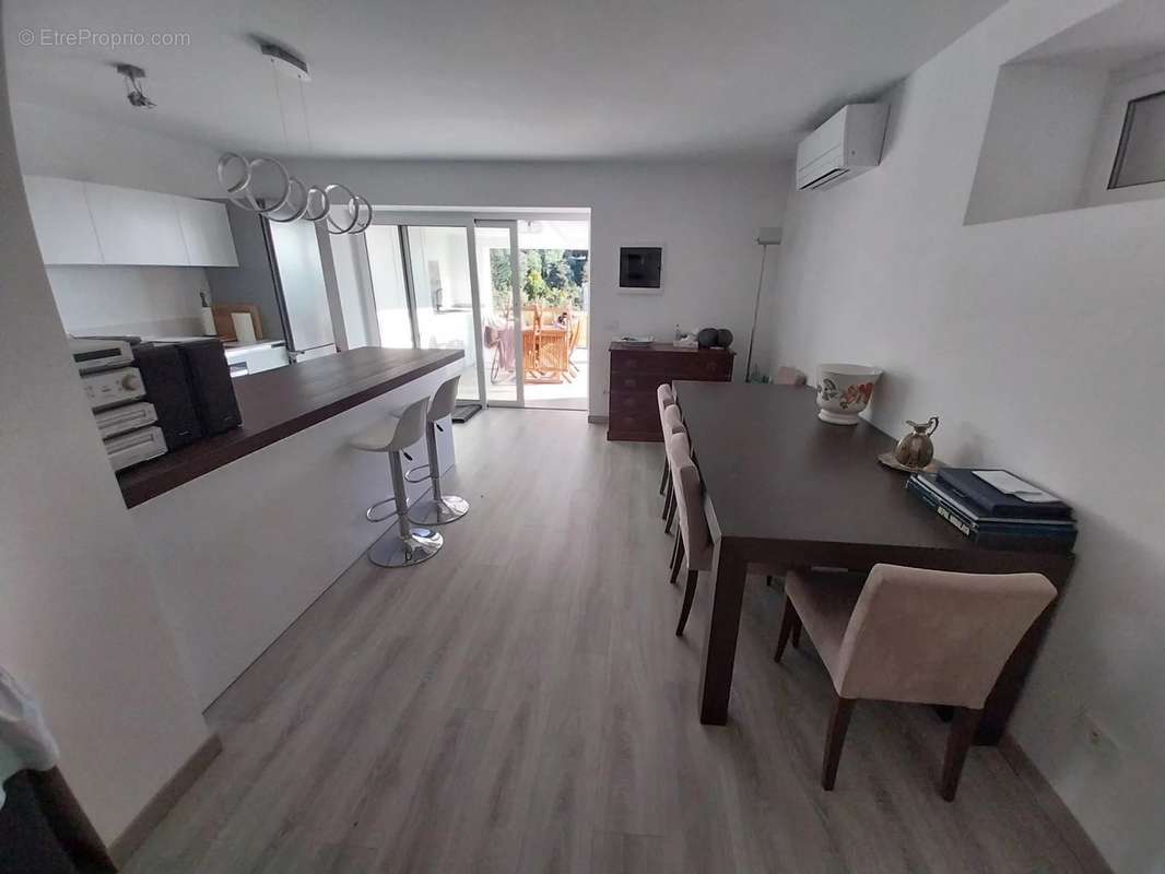 Appartement à MENTON