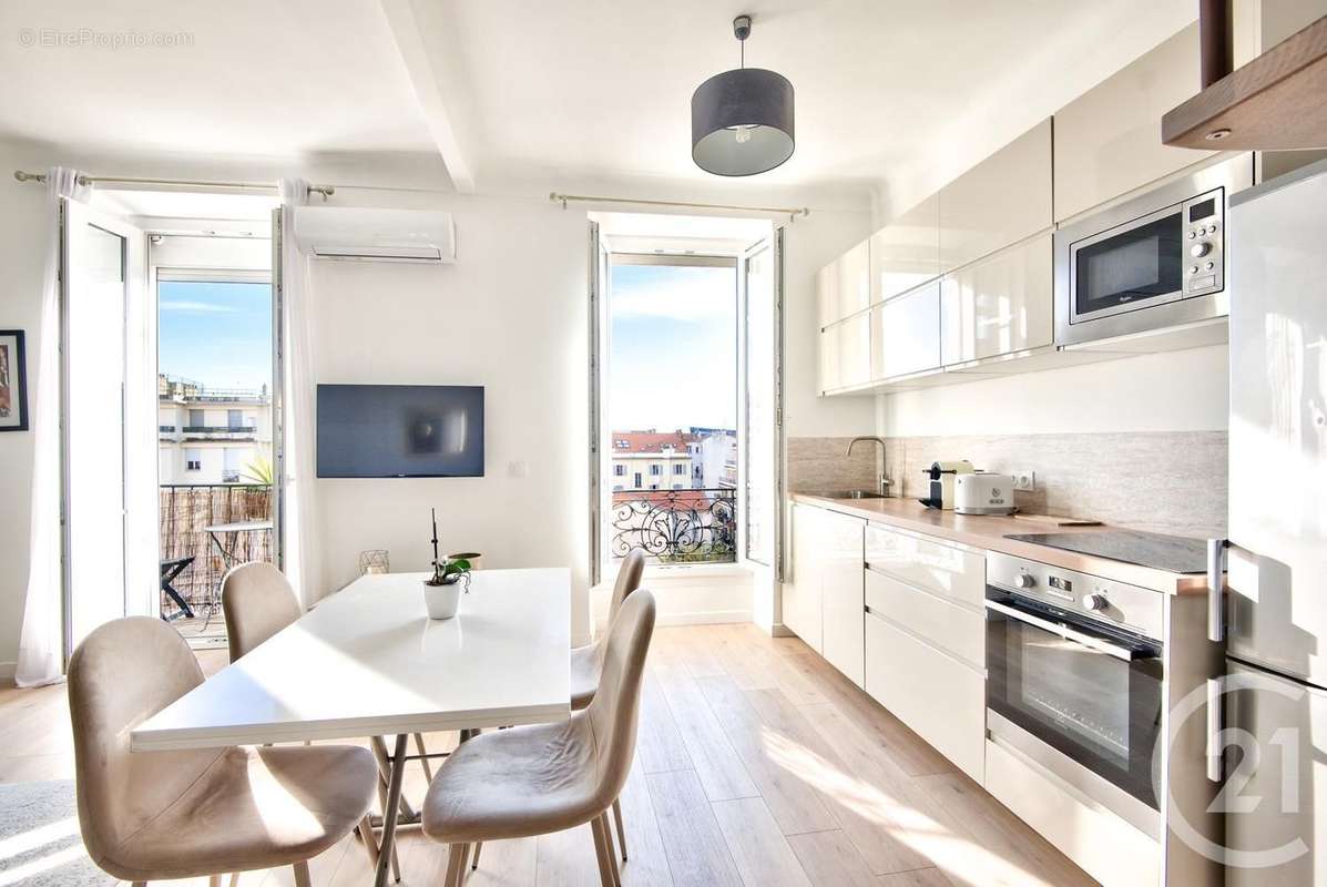 Appartement à NICE