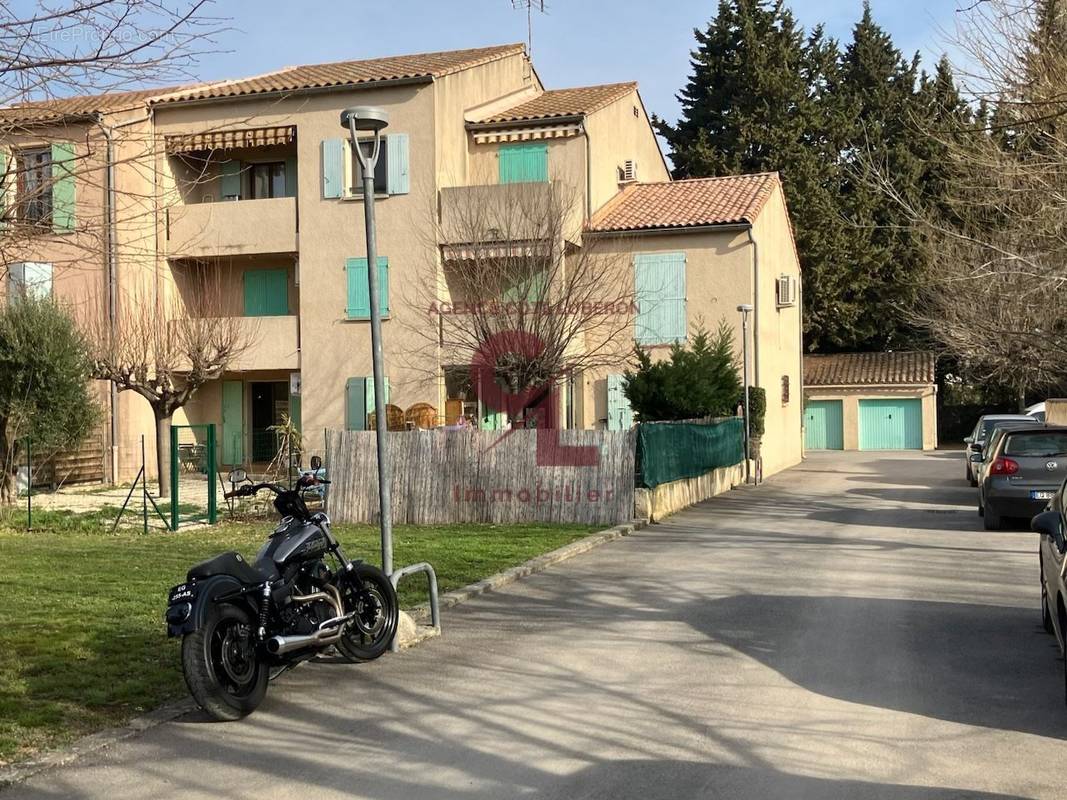 Appartement à L&#039;ISLE-SUR-LA-SORGUE