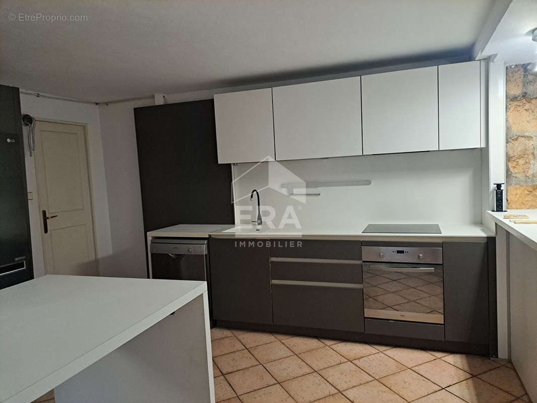 Appartement à GATTIERES