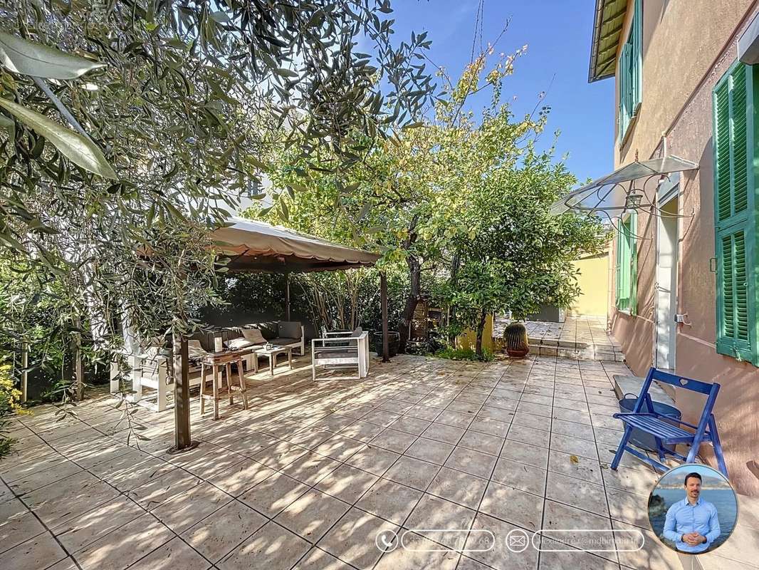 Appartement à MENTON