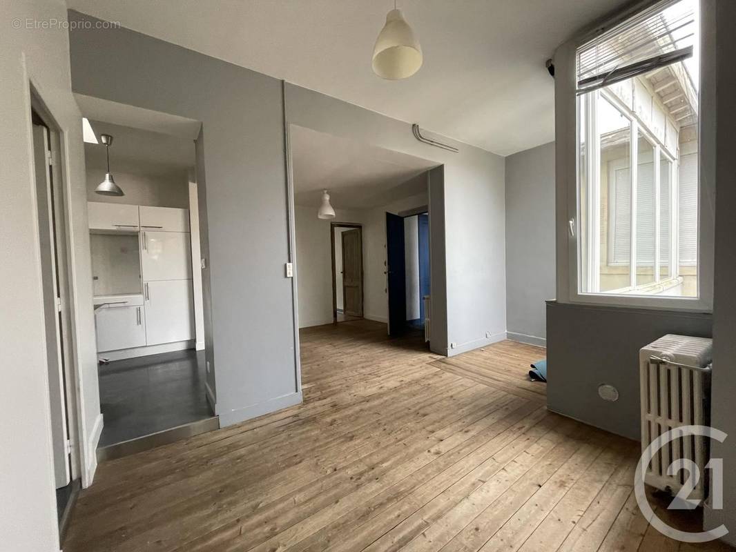 Appartement à BORDEAUX