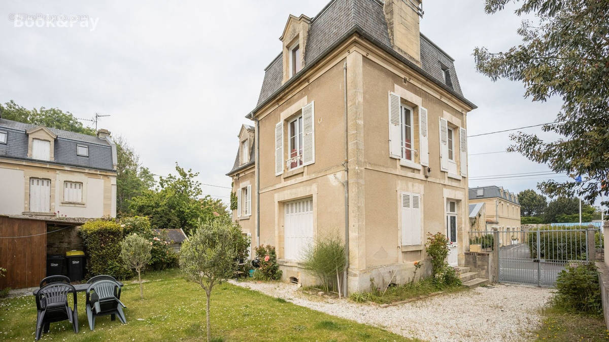 Appartement à BERNIERES-SUR-MER