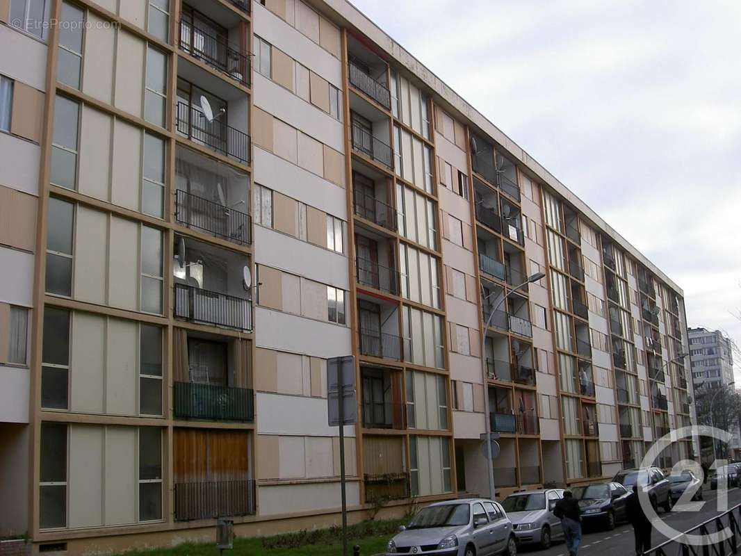 Appartement à GARGES-LES-GONESSE