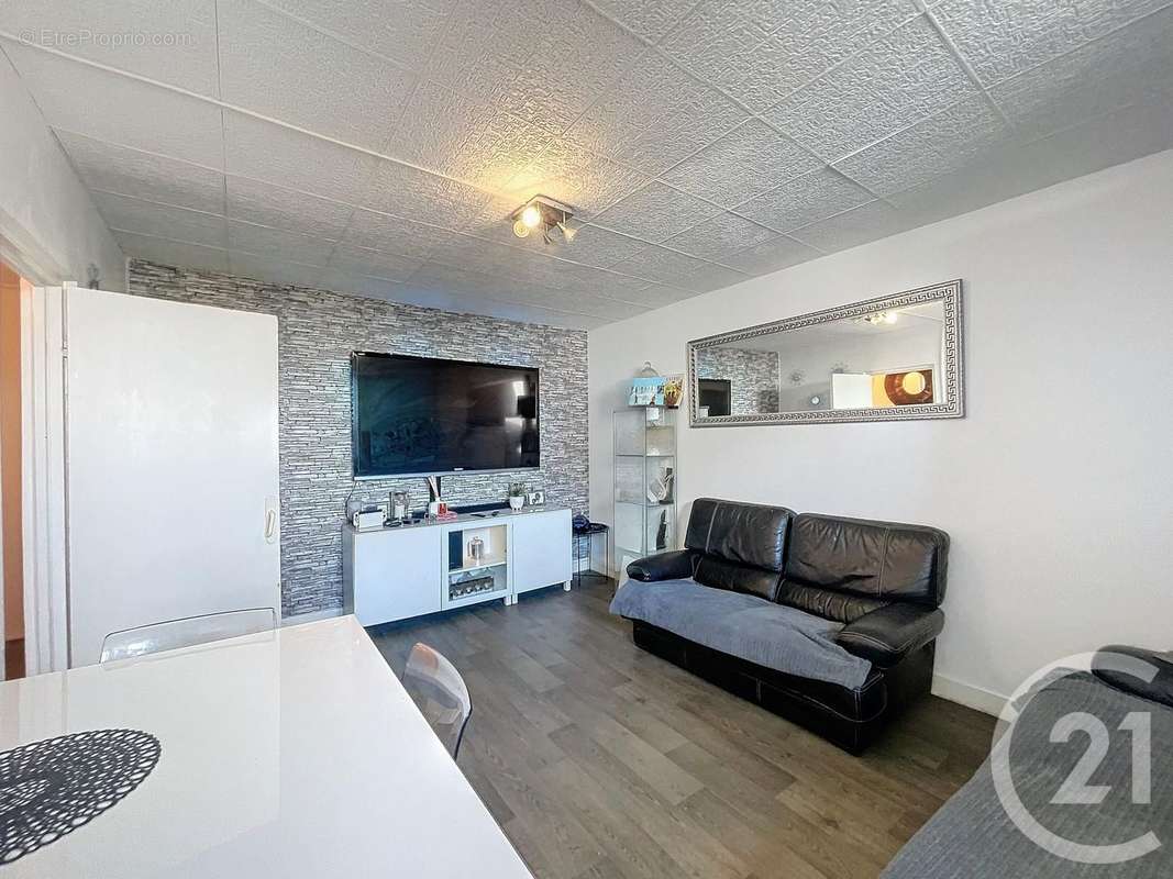 Appartement à GARGES-LES-GONESSE